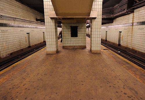 Brooklyn's Grant Avenue station in 2011