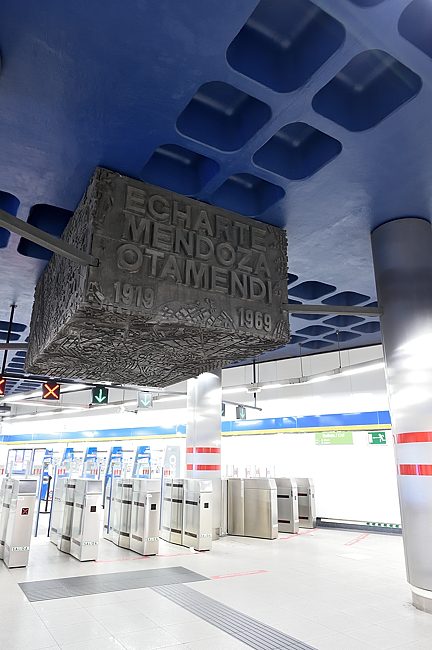 Tribute to engineers Echarte, Otamendi and Mendoza in Madrid Sol station