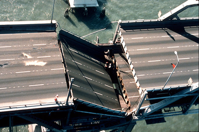 Collapse of S.F-Oakland Bay Bridge after Loma Prieta earthquake